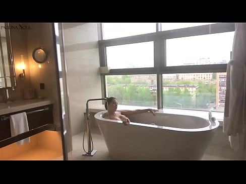 ❤️ Une énorme nana se branlant passionnément la chatte dans la salle de bains Vidéo de porno at us fr.extratorrents.top  ❌️