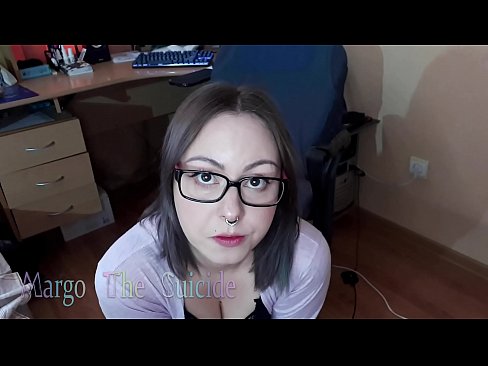 ❤️ Une fille sexy avec des lunettes suce profondément un gode devant la caméra Vidéo de porno at us fr.extratorrents.top  ❌️